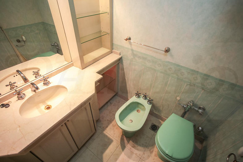 Departamento En Venta Sobre Av. Melian En Belgrano R