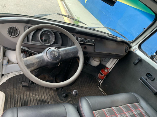 Volkswagen Kombi 1.4 MI FURGÃO 8V FLEX 3P MANUAL