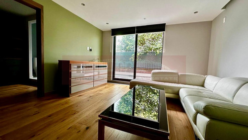 Casa En Venta En Av. Explanada, Lomas De Chapultepec, Miguel Hidalgo, Cdmx.