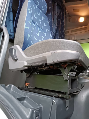 Imagen 5 de 10 de Ivecco Stralis