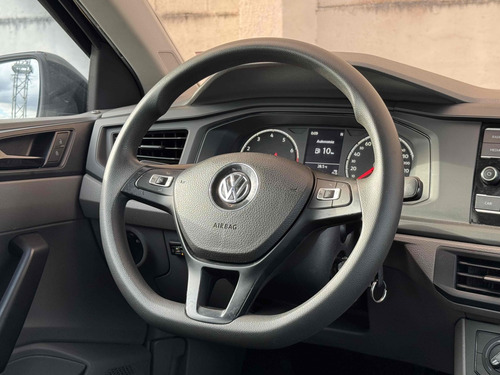 Volkswagen Virtus 1.6 MSI TOTAL FLEX AUTOMÁTICO
