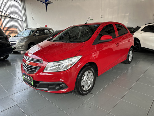 Chevrolet Onix ONIX HATCH LT 1.0 8V FLEXPOWER 5P MEC.