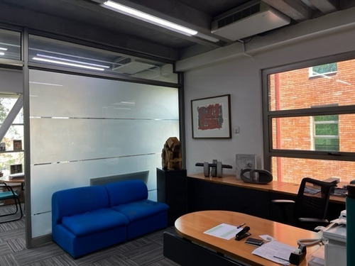 Imagen 14 de 15 de 111m2 En El Centro De Ciudad Empresarial Oportunidad