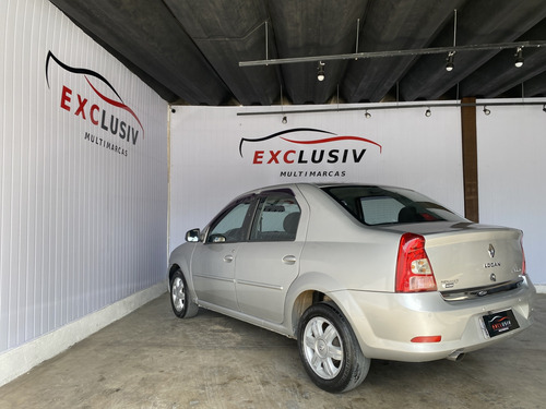 Renault Logan 1.6 EXPRESSION 16V FLEX 4P AUTOMÁTICO