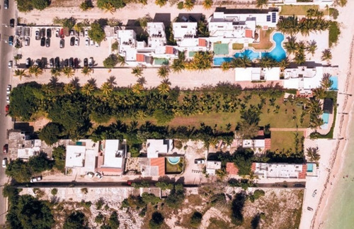 Imagen 1 de 6 de Espectacular Terreno Con Construcción En Chicxulub
