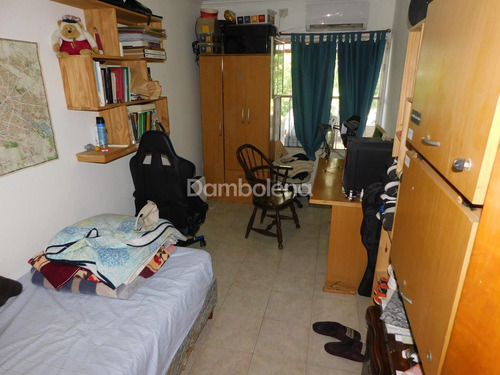Edificio En Block En Venta En Moreno, G.b.a. Zona Oeste