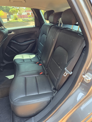 Mercedes-Benz Classe B 1.6 Turbo 5p