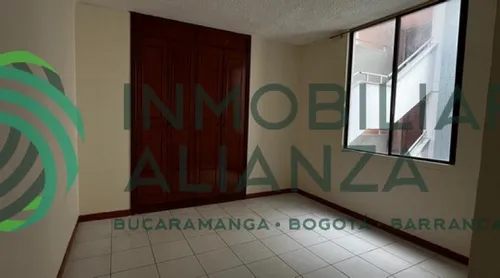 Apartamento En Venta En Cañaveral. Cod V61637