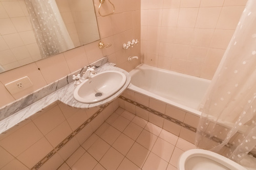 Venta 4 Ambientes Con Dependencia En Palermo