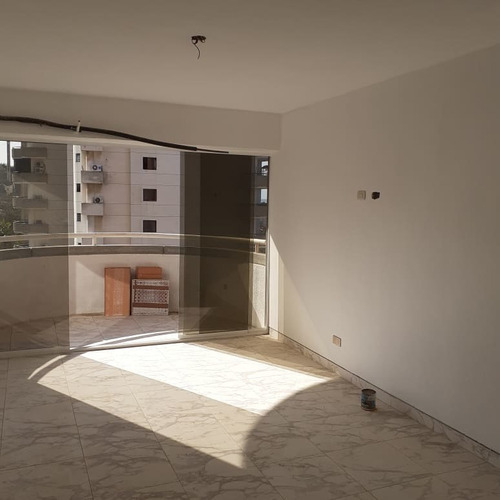Imagen 6 de 10 de Apartamento A Estrenar