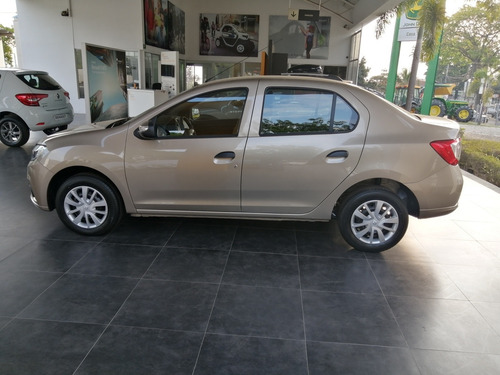 Imagen 6 de 11 de Renault Logan Life 2022
