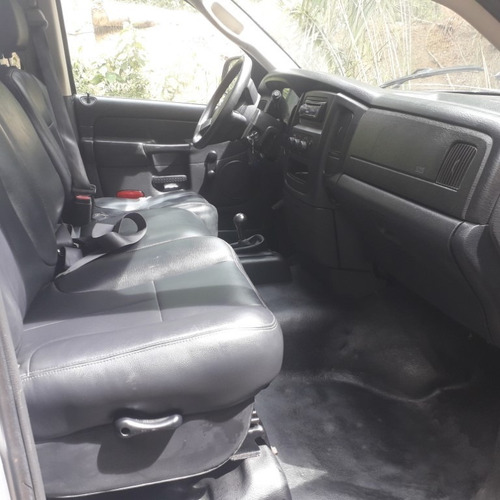 Imagen 8 de 13 de Dodge Ram 3500