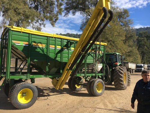 Acoplado Tolva Para Semillas Y Fertilizantes De 12 Tt (15 Mt