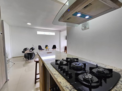 Imagen 5 de 16 de Apartamento En Venta En Antarajú Suites