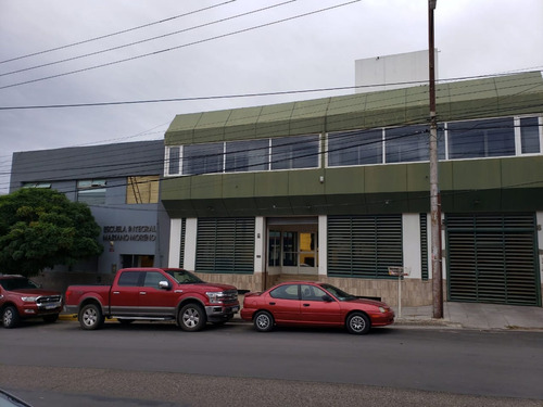 Imagen 2 de 27 de Venta Edificio Zona La Loma