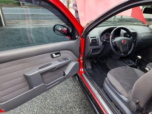 Imagem 12 de 20 de Fiat Strada