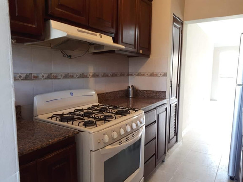 Imagen 10 de 22 de Apartamento Semi Amueblado En Gazcue