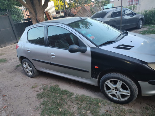 Peugeot 206 1.6 xr 5 puertas