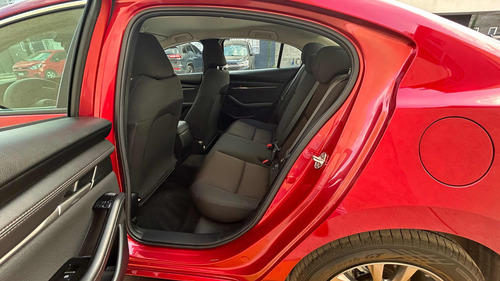 Mazda 3 Sedan I Ta