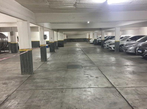 Imagen 9 de 12 de Cochera | Alberdi, Juan B., Av. 233