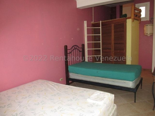 Imagen 18 de 24 de Mayerling Gonzalez Bm Vende Casa Mls #22-27882