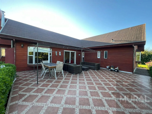 Vendo Casa En Condominio La Primavera, Oportunidad,p.hurtado