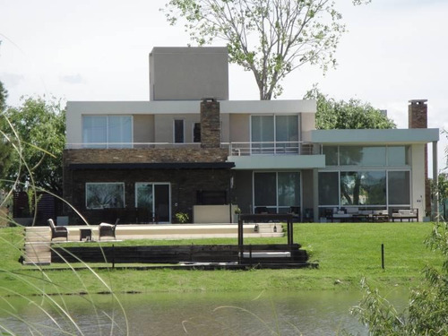 Imagen 11 de 19 de Excelente Casa A La Laguna
