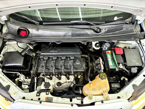 Chevrolet Onix 1.0 MPFI LT 8V FLEX 4P MANUAL
