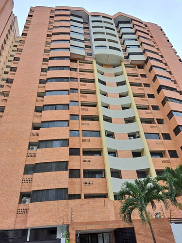 Lucrecia Escorcha En Venta Apartamento En Urb. La Trigaleña Cód 233518