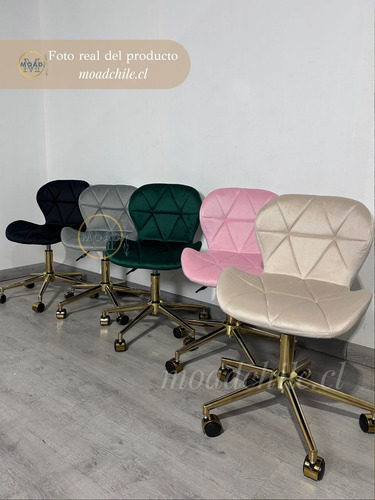 Silla De Escritorio Acolchada Mariposa Felpa Base Color Oro