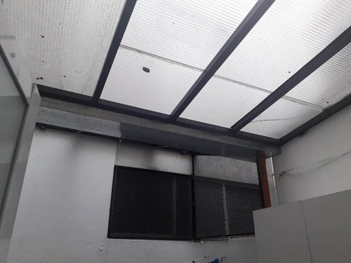 Oportunidad!- Ayacucho Y Corrientes- Balvanera. 3 Ambientes