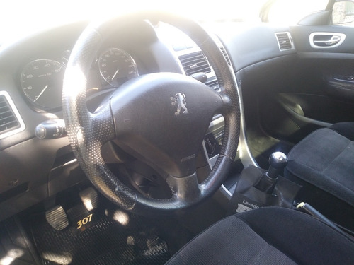 Peugeot 307 1.6 110cv Sedan Xt