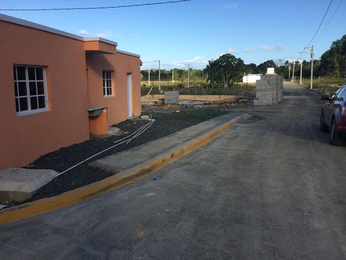 Imagen 9 de 12 de Casas Hermosas Y Baratas En Villa Mella.