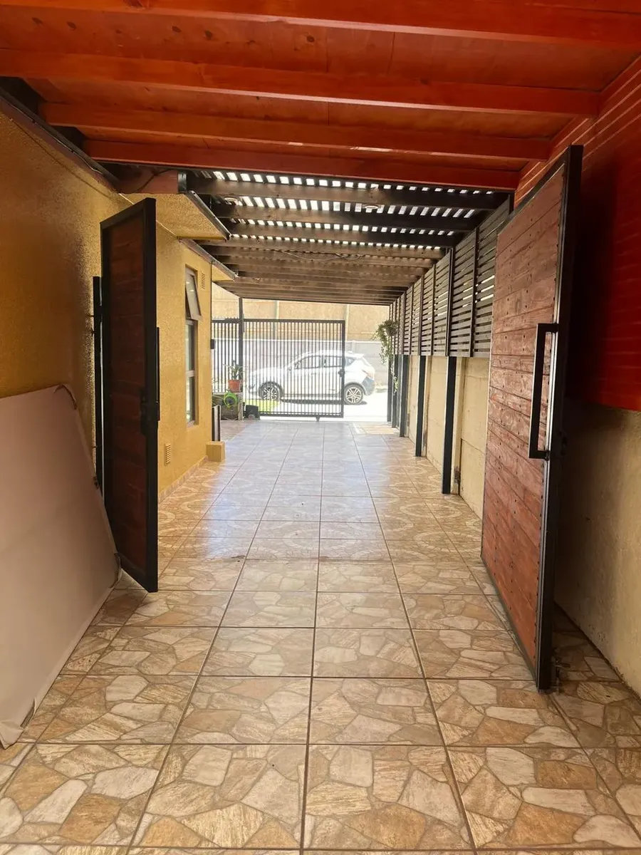 Imagen 2 de 28 de Venta De Casa Buen Sector De Melipilla Alto Del Maiten