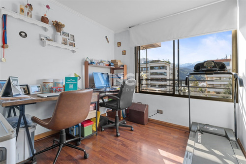 Amplio Y Luminoso Departamento Con Home Office
