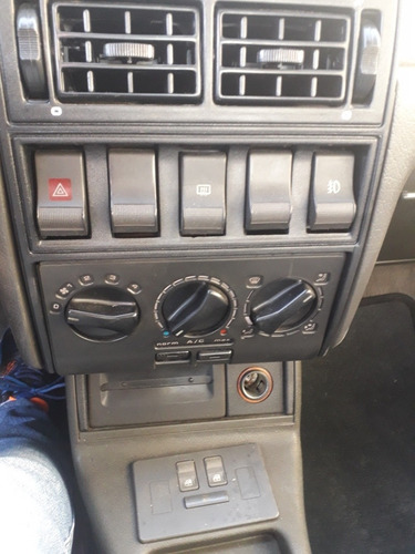Vw Santana Evidence