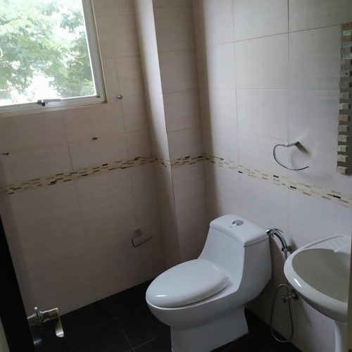 Estupendo Apartamento En Venta Edificio Habitart Urbanizacion Loma Linda, La Lagunita El Hatillo Caracas. Cf
