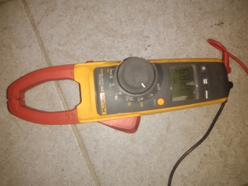 Imagen 4 de 4 de Multímetro De Ca/cc Con Tegnologia Iflex Fluke 376