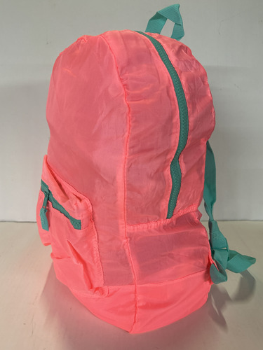 Mochila De Emergencia De Bolsillo Back Pack Cabe En La Palma