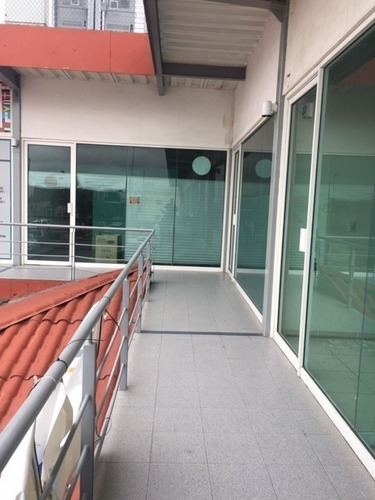 Imagen 4 de 8 de Local Planta Alta En Regio Plaza Sobre Avenida Isidoro Sepul