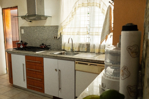 Imagen 6 de 13 de Casa En Venta En El Limon, El Piñal #23-13127. More 0414 5981129