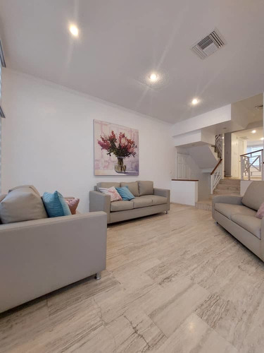 Imagen 3 de 13 de En Venta Casa Urbanización Portobello