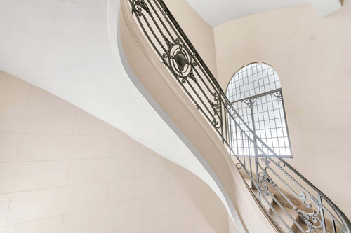 Espectacular Loft En Edificio A Estrenar Sobre Plaza Vicente López. Financiación Directa