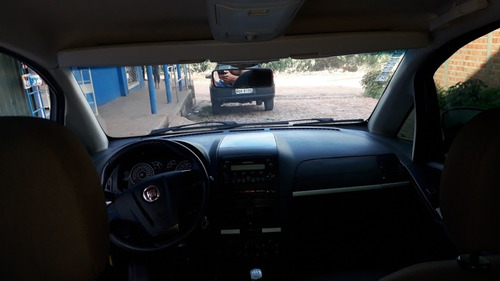 Fiat Idea 1.4 Attractive Flex 5p 2012