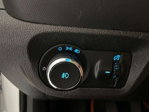 Imagem 10 de 15 de Gm / Onix 1.4 Ltz - Completo - Ipva 22 Pago - Novo !