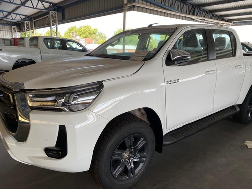 Toyota Hilux Srv 4x2 Automatica - 0km 2021