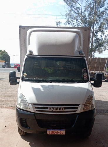 Daily Chassi 55c16 Baú 5,5 Mt