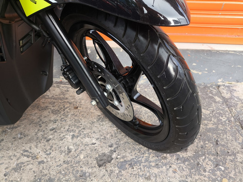 Yamaha Neo 125 Ubs 2023 Com 14 Mil Km