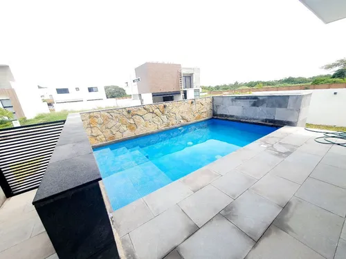 Casa En Venta Con Alberca Esquina Fracc Punta Tiburon