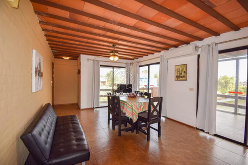 Dúplex Modernos, A Metros Del Mar . Piriapolis Balneario Ideal Para La Familia